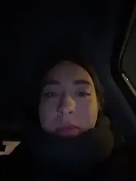 Holly_Play — Stripchat recorded stream image, 21.12.2025 16:10