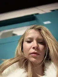 AnastasiaAniess — Stripchat recorded stream image, 21.12.2025 18:40