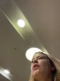 AnastasiaAniess — Stripchat recorded stream image, 21.12.2025 18:40