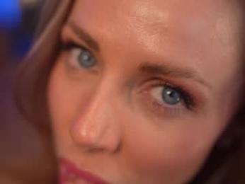 eva_fashionista — Chaturbate recorded stream screenshot (21 Dec 2025)