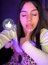 Laura-Khalifa — Stripchat recorded stream image, 22.12.2025 05:00