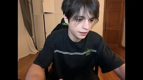 SasukeUhchiaa — Stripchat recorded stream image, 22.12.2025 06:00