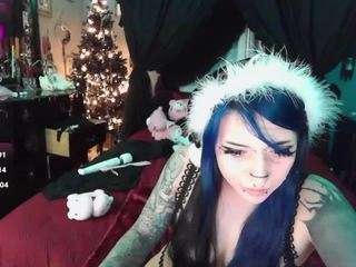 sallylynn — Camsoda recorded stream screenshot (23 Dec 2025)