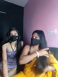 cutee__crazy — Stripchat recorded stream screenshot (23 Dec 2025)