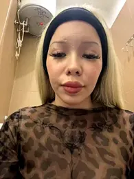 babydolll — Stripchat recorded stream image, 23.12.2025 13:10