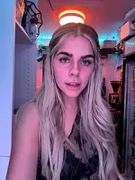 delicioussdixie — Stripchat recorded stream image, 23.12.2025 23:50