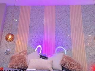 nycdiamond — Camsoda recorded stream image, 25.12.2025 00:00