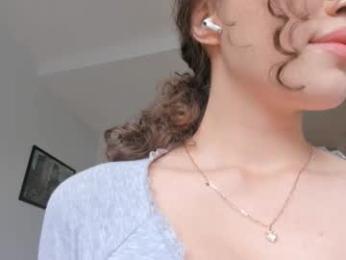 yours_meyy — Chaturbate recorded stream image, 25.12.2025 10:40