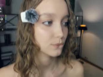 alicemelison — Chaturbate recorded stream image, 25.12.2025 07:40