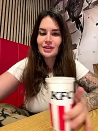 TattooGirlAlia — Stripchat recorded stream screenshot (25 Dec 2025)