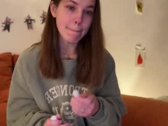 di_n_alex — Chaturbate recorded stream image, 25.12.2025 12:30