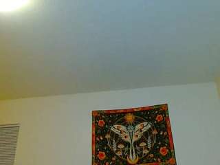 tighttinymilf — Camsoda recorded stream screenshot (28 Dec 2025)