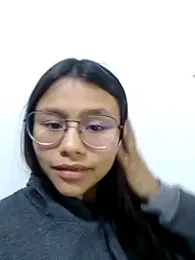 SofieLove_01 — Stripchat recorded stream image, 28.12.2025 07:50