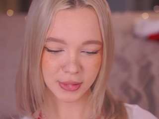 alinabailey — Camsoda recorded stream image, 29.12.2025 07:50