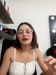 Ary-18 — Stripchat recorded stream image, 29.12.2025 13:20