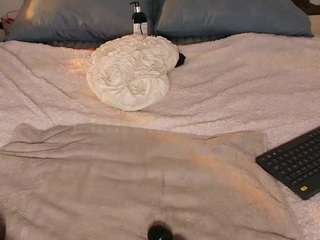 laurensaenz — Camsoda recorded stream screenshot (29 Dec 2025)