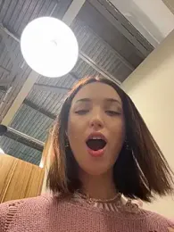 DollyTall — Stripchat recorded stream screenshot (30 Dec 2025)