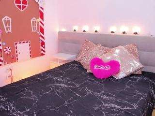 madelanecoote — Camsoda recorded stream image, 30.12.2025 11:30