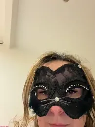 capu-x — Stripchat recorded stream image, 30.12.2025 20:30