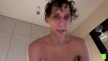 oypo — Stripchat recorded stream image, 30.12.2025 23:20