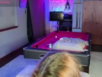 derrick_and_brittany — Chaturbate recorded stream image, 01.01.2026 00:40