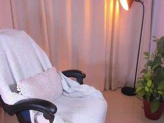 anastaxialynn — Camsoda recorded stream image, 02.01.2026 00:50