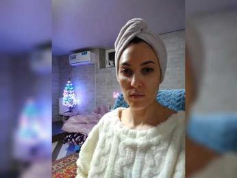 Marina4Love — Bongacams recorded stream image, 02.01.2026 00:30
