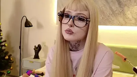 MilkMeSoftly — Stripchat recorded stream screenshot (02 Jan 2026)