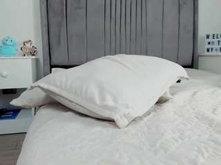 laurelmillstone — Camsoda recorded stream image, 02.01.2026 13:50