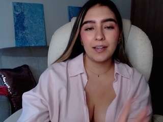 alexyferrer — Camsoda recorded stream image, 28.02.2025 17:30