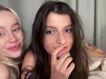 eva_mp3 — Chaturbate recorded stream image, 03.01.2026 19:20