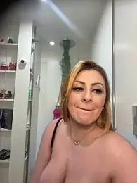 Kapree — Stripchat recorded stream image, 03.01.2026 23:30