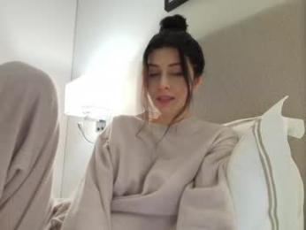 milla_bella — Chaturbate recorded stream screenshot (03 Jan 2026)