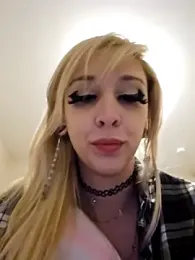 AmethystFoxx — Stripchat recorded stream screenshot (03 Jan 2026)