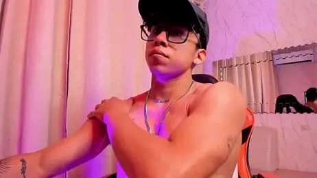 AkazaBoy_ — Stripchat recorded stream screenshot (04 Jan 2026)