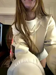aly_golden_ — Stripchat recorded stream image, 04.01.2026 07:50