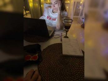 YuGoVi — Bongacams recorded stream screenshot (04 Jan 2026)