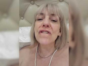 mery8poppins — Bongacams recorded stream image, 04.01.2026 19:00