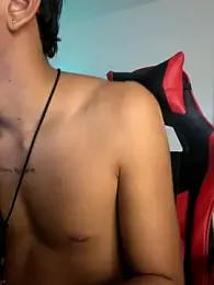 Leonarrrd_01 — Stripchat recorded stream screenshot (04 Jan 2026)