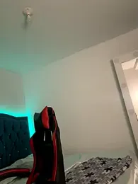 Leonarrrd_01 — Stripchat recorded stream screenshot (04 Jan 2026)