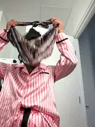 Your_Paris — Stripchat recorded stream image, 05.01.2026 16:30