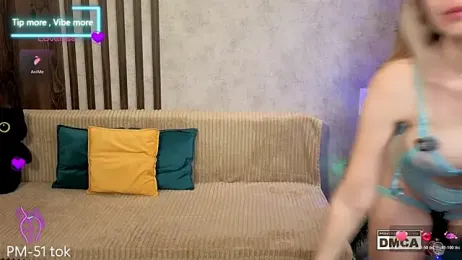 Holl1Would — Stripchat recorded stream screenshot (06 Jan 2026)