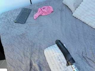 angie-roses — Camsoda recorded stream image, 28.02.2025 23:20