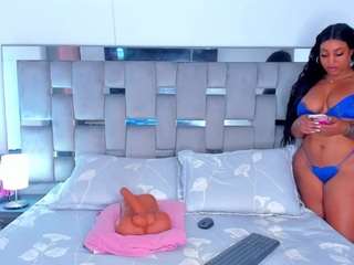 cammiila — Camsoda recorded stream image, 06.01.2026 15:00