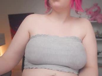 krystalsyxx — Chaturbate recorded stream image, 06.01.2026 17:50