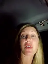 SheIsSomething — Stripchat recorded stream image, 08.01.2026 02:20