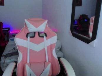 room-kitty — Bongacams recorded stream image, 08.01.2026 03:30