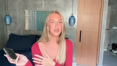 livsslife — Stripchat recorded stream screenshot (08 Jan 2026)