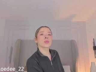 chloedee — Camsoda recorded stream image, 10.01.2026 12:10