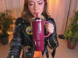 anastaxialynn — Camsoda recorded stream image, 11.01.2026 01:20